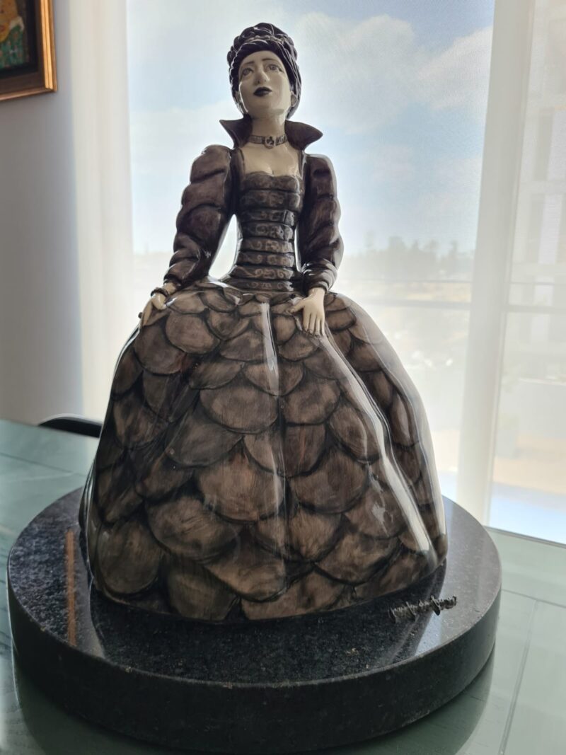 Lady Elizabeth - Image 4